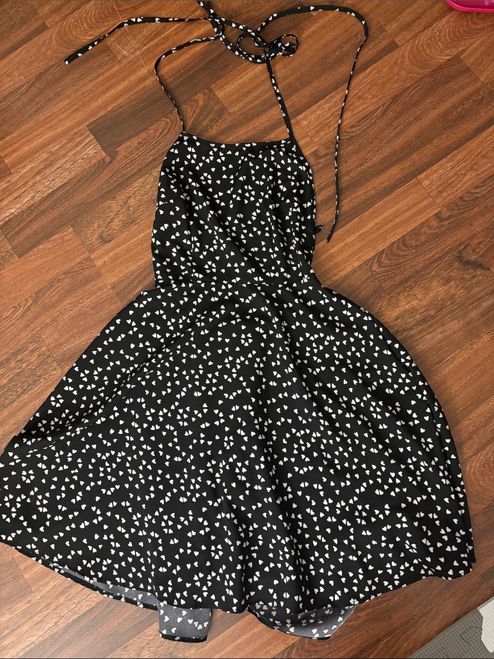 Black and White Heart Print Halter Dress